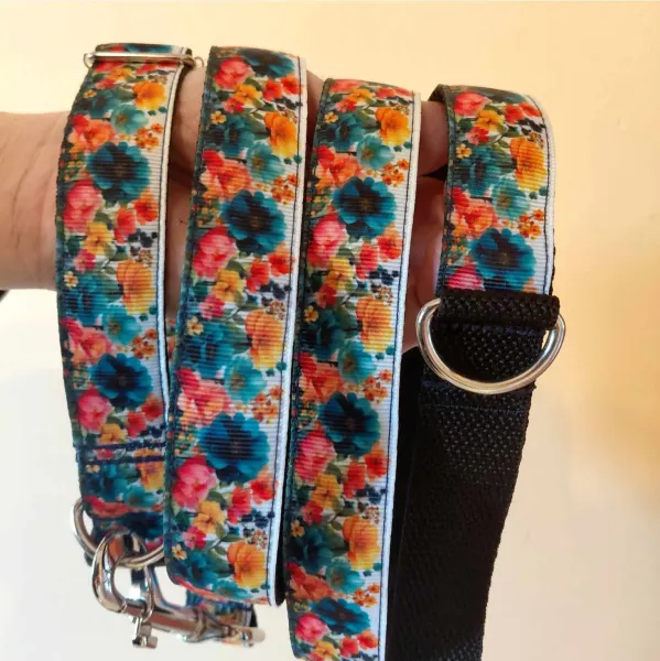 Kék virágos póráz Kék virágos póráz