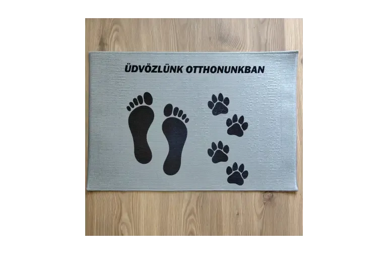 Tappancsos lábtörlő