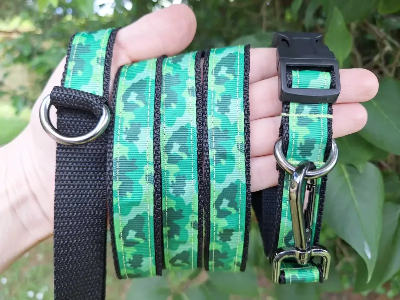 Zöld terepmintás póráz