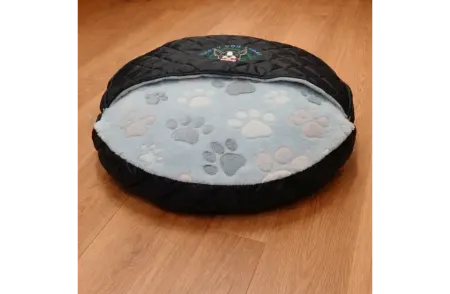 Kék tappancs mintás fekhely Kék tappancs mintás fekhely