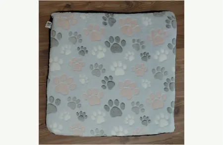 Kék tappancs mintás fekhely